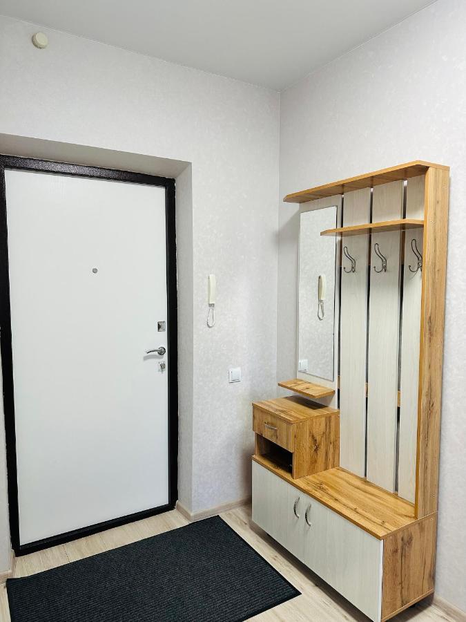 1 Комнатная Драмтеатр 1Bedroom Apartment Ustʼ-Kamenogorsk Exteriör bild