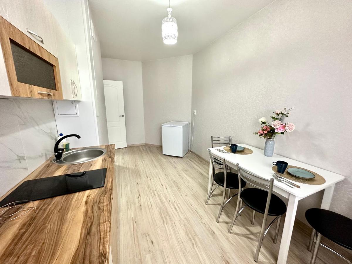 1 Комнатная Драмтеатр 1Bedroom Apartment Ustʼ-Kamenogorsk Exteriör bild