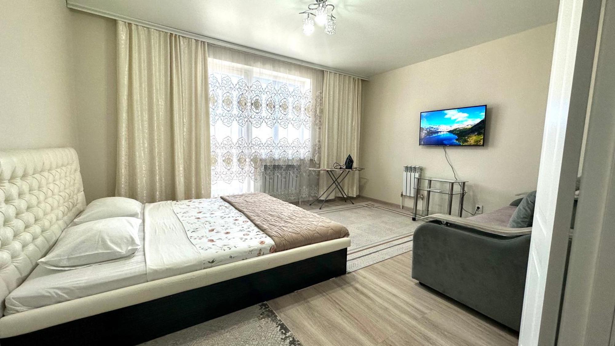 1 Комнатная Драмтеатр 1Bedroom Apartment Ustʼ-Kamenogorsk Exteriör bild